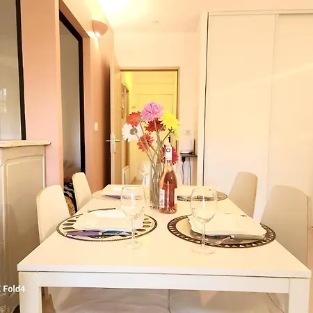 Apartmán Naima Yourhosthelper